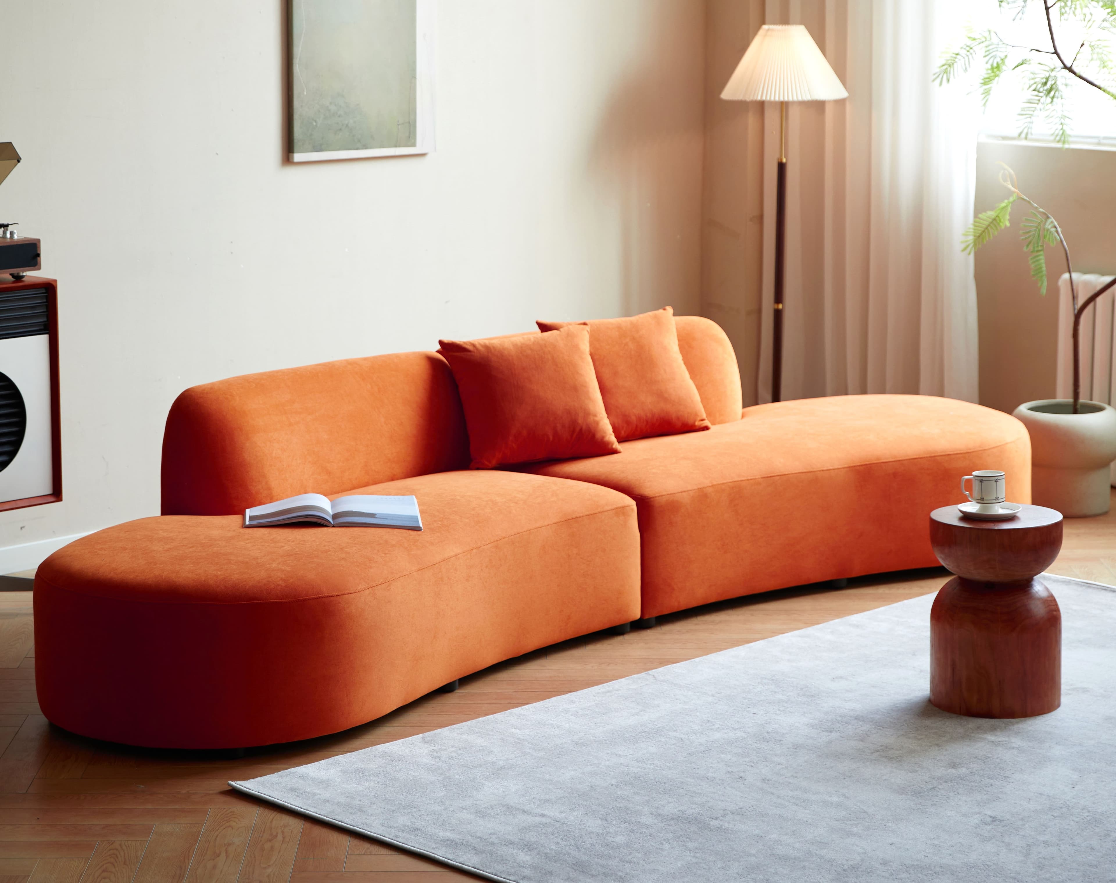 Sofas & Sectionals